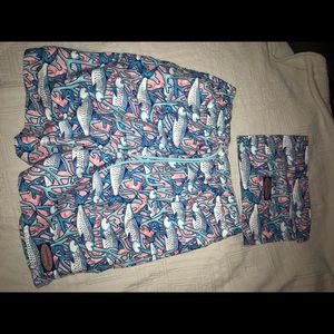 Vineyard Vine swim trunks size YXL (18)